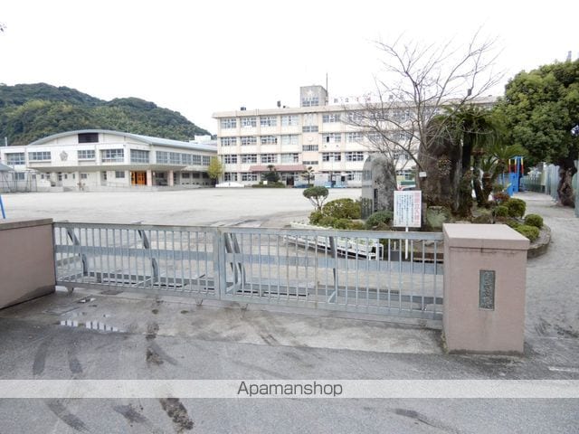 グランシャリオ七枝の周辺写真
