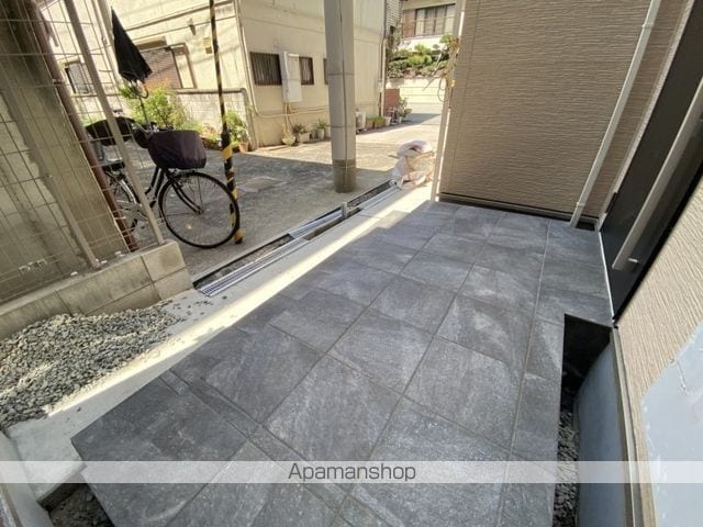 F ASECIA KASTALIAの内装写真