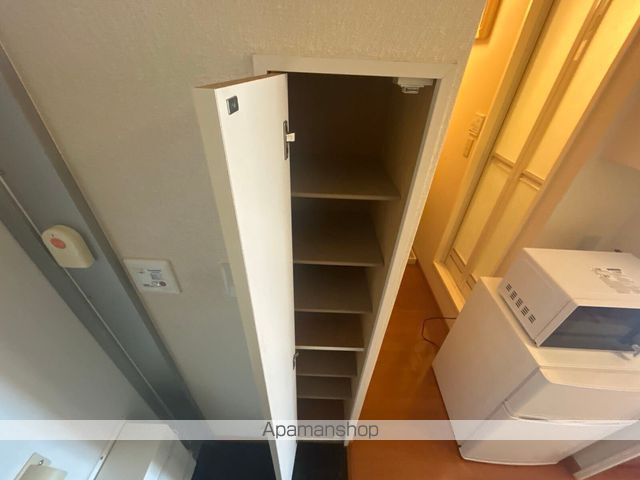 レオパレスフローラIIの内装写真