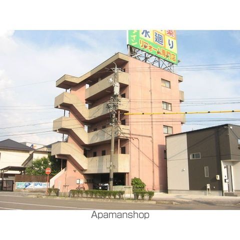 アベニュー諏訪の外観写真