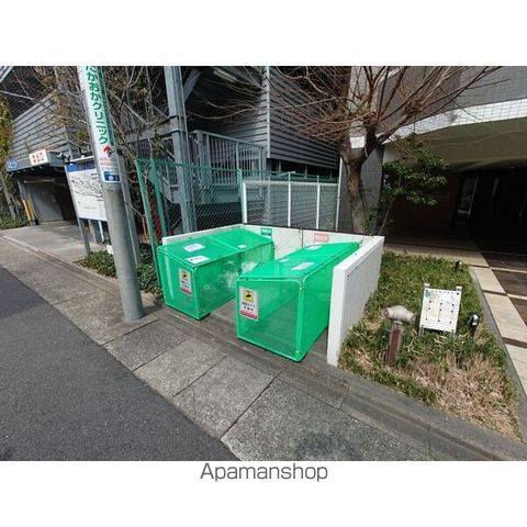 AMBIENTE 泉の内装写真