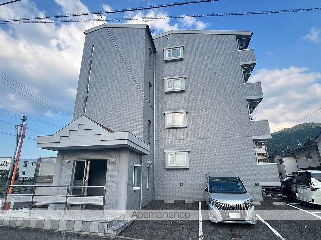 コモードFの外観写真