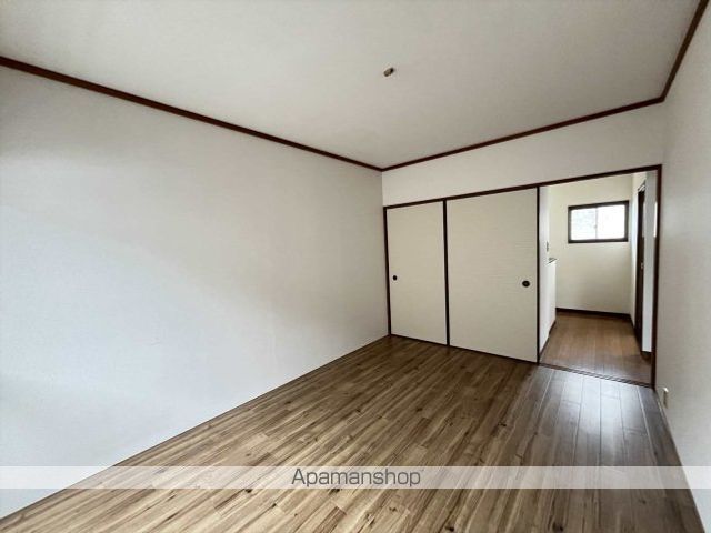 アーネスハイツ上迫の内装写真