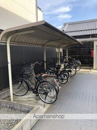 レオパレスセントラル島崎[1K/20.28m2]の共用部