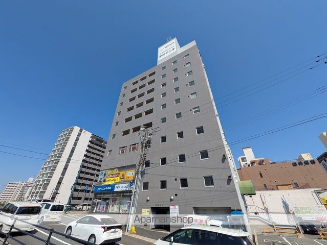 平和ビルの外観写真