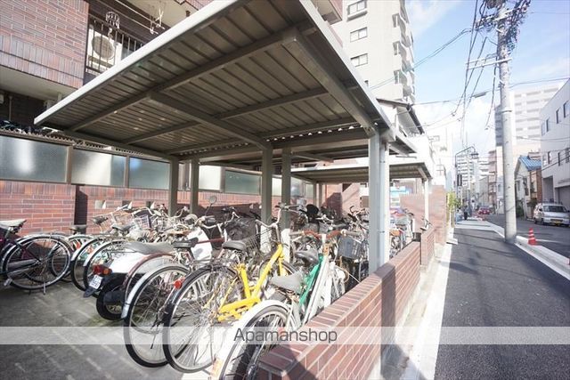 レスカール千代田の外観写真