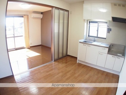 シェソワセレーノＣＤ[2K/42.48m2]のリビング・居間