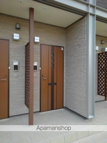 クール四季 冬の玄関写真