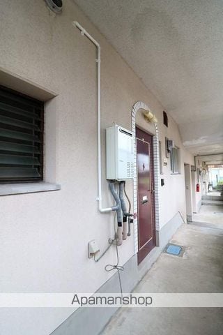 ブラウンハウスの玄関写真