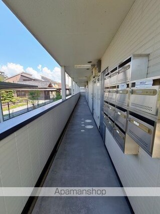 滋賀県彦根市川瀬馬場町[1K/33.12m2]のエントランス4