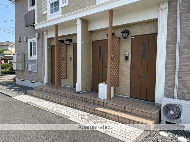 サンライズAの玄関写真