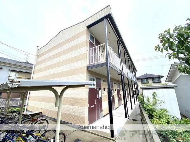 レオパレスクレセント山越の外観写真