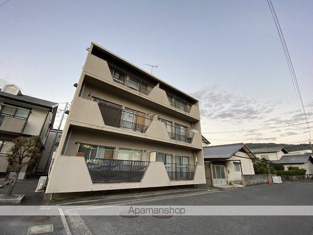 新具マンションの外観写真