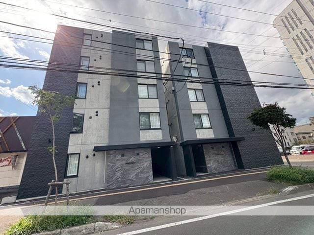 シティプレミア南郷13丁目の外観写真