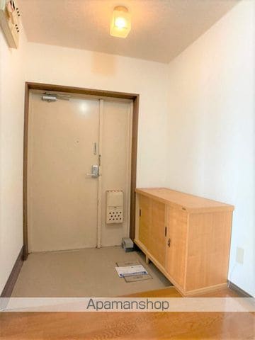 ロイヤルマンションの内装写真