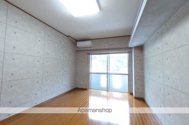 秋櫻館[1K/30m2]のリビング・居間