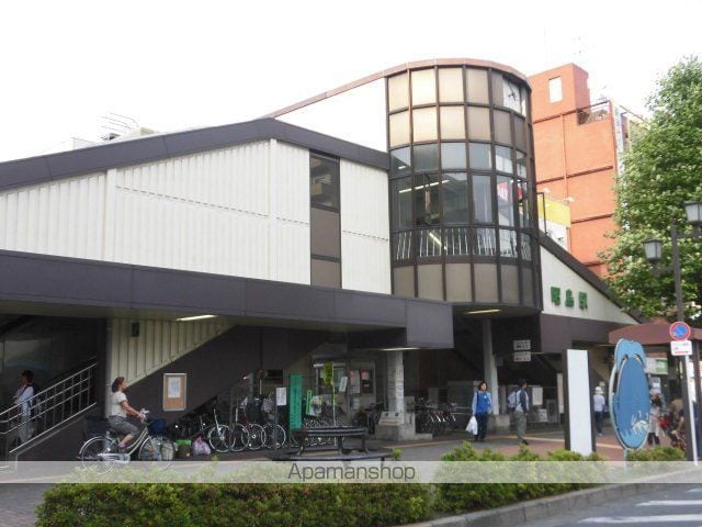 フォンターナロッソの周辺写真