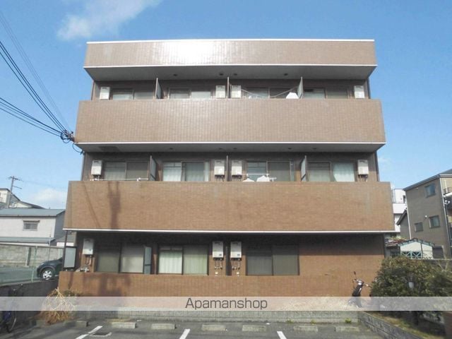 リヴィエール石津の外観写真