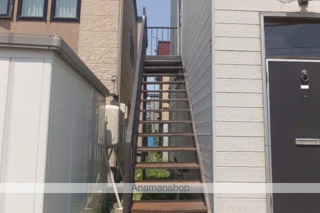 千寿マンションの玄関写真