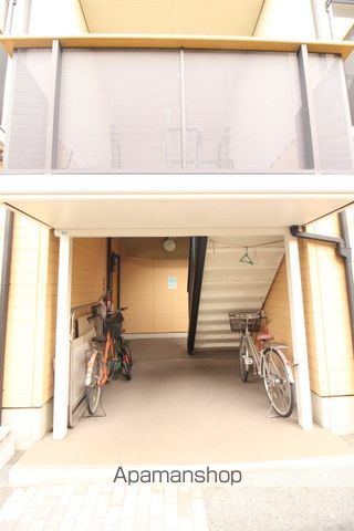 フェニックスDの玄関写真