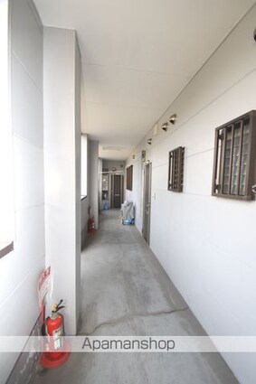 ガーデンパーク[3DK/59m2]のエントランス