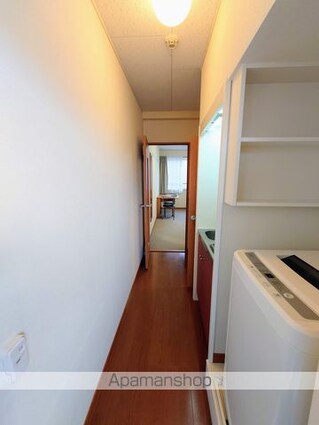 レオパレスパストラーレⅡ[1K/22.35m2]の玄関