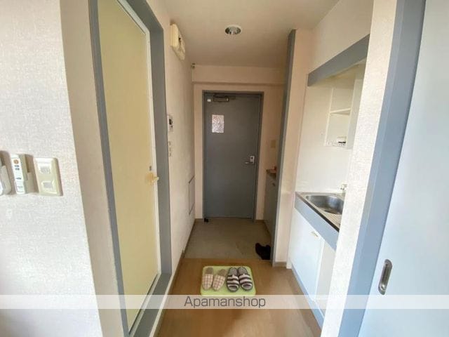 アパルトマン成合の内装写真