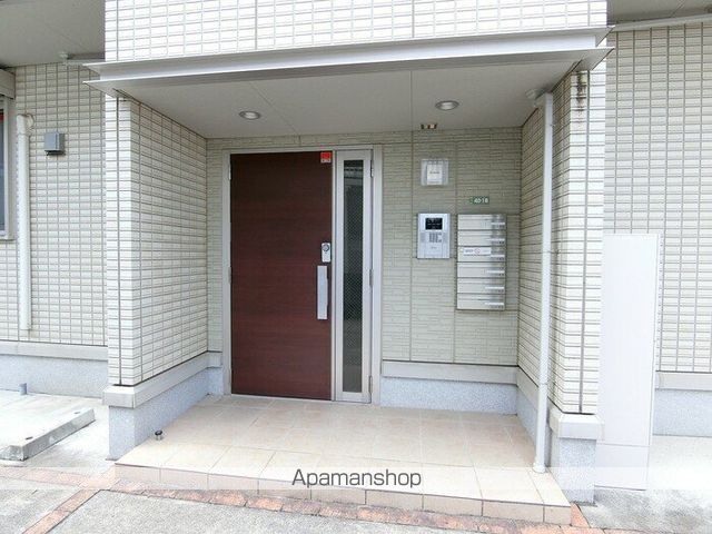 ブリーゼの玄関写真