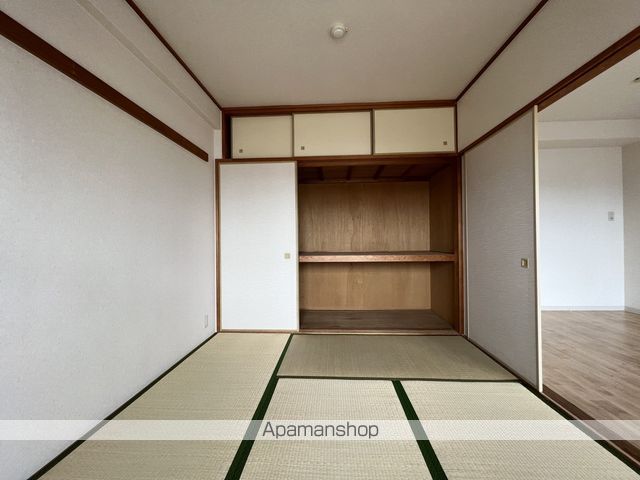 エレガンス巽の内装写真