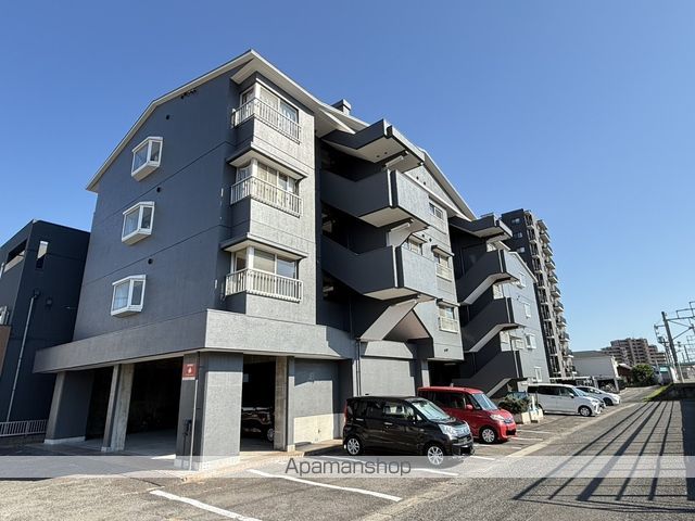 Maison Sakaeの外観写真