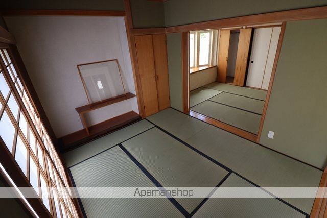 detached 北海道千歳市富丘１丁目4-18-3

地図を見る