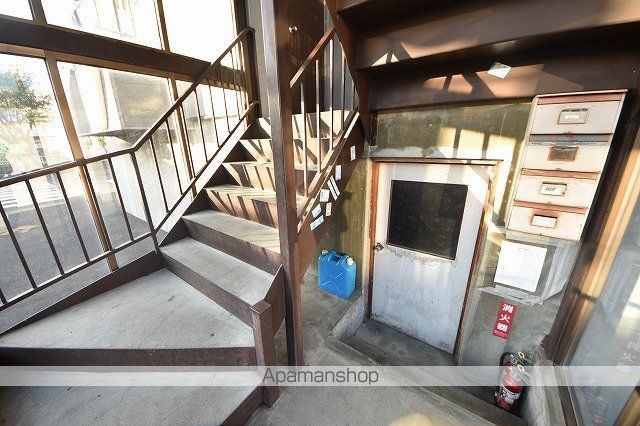 篠路パークハイツAの玄関写真