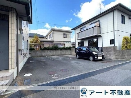 アネックス・Ⅰ　Ａ棟[2LDK/63m2]の駐車場2