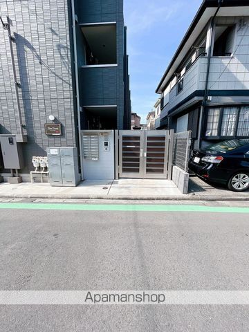 KLEIN KIRSCHEの玄関写真