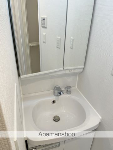 ソルテラス阿波座ウィズの内装写真