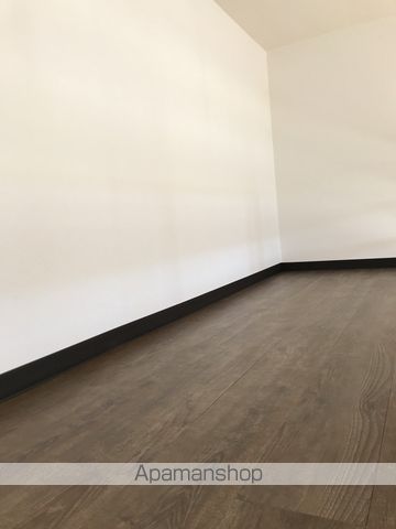 エレガンス古城の内装写真