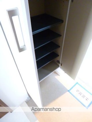 プライムコート立川[1SLDK/56.73m2]の玄関