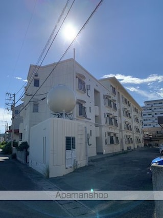 シーサイドヴィラ鳴門[2DK/45m2]の駐車場2