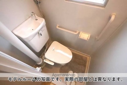 ビレッジハウス鳴滝３３号棟[2DK/38.18m2]の内装1