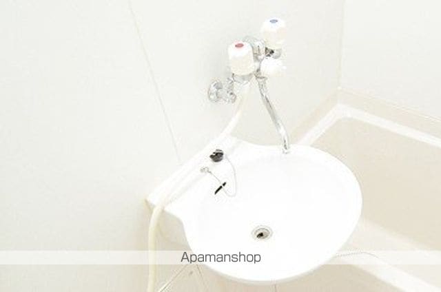 レオパレスグレイスコート六番館の内装写真