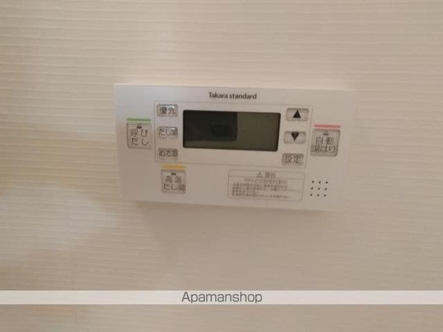I MAISON RHODONの内装写真