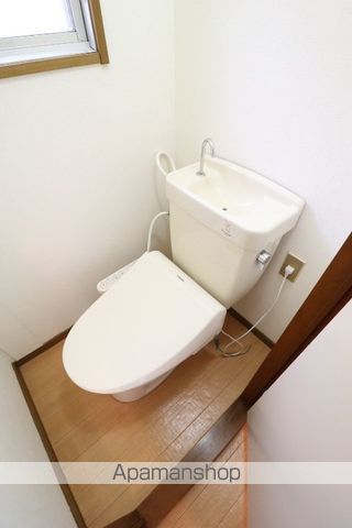 メゾンフォレスタIの内装写真