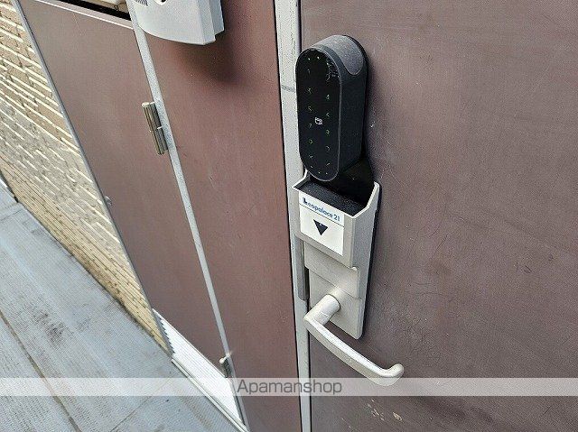 レオパレスウッズ春日の内装写真