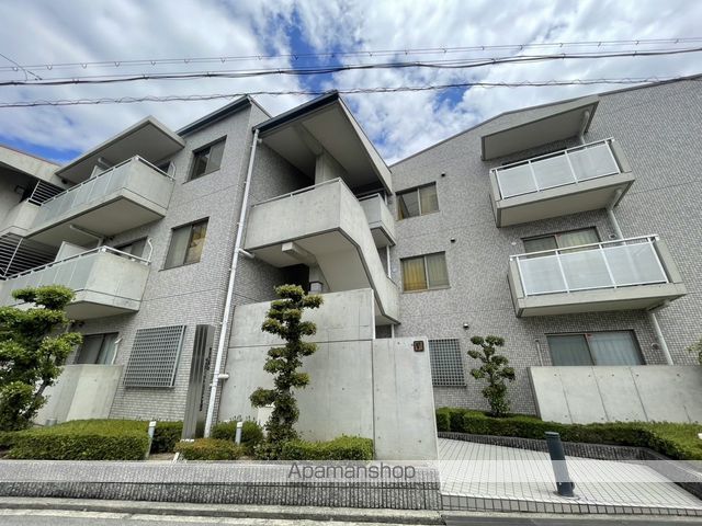 エアフォルク利倉東の外観写真