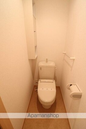 フリーデ・ポライトリー[1R/32.9m2]のトイレ