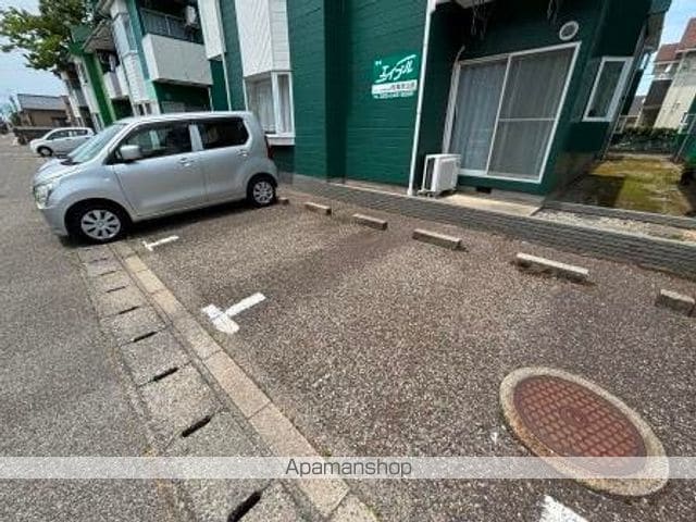上所グリーンタウン D棟の外観写真