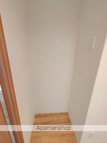 ヴィラナリー太子橋今市の内装写真