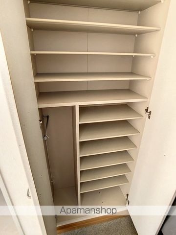 フォンテーヌT&H B棟の内装写真