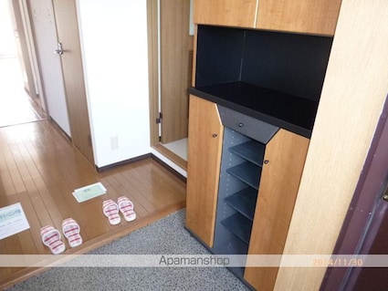 コスミックルーム２１[2LDK/61.76m2]の玄関