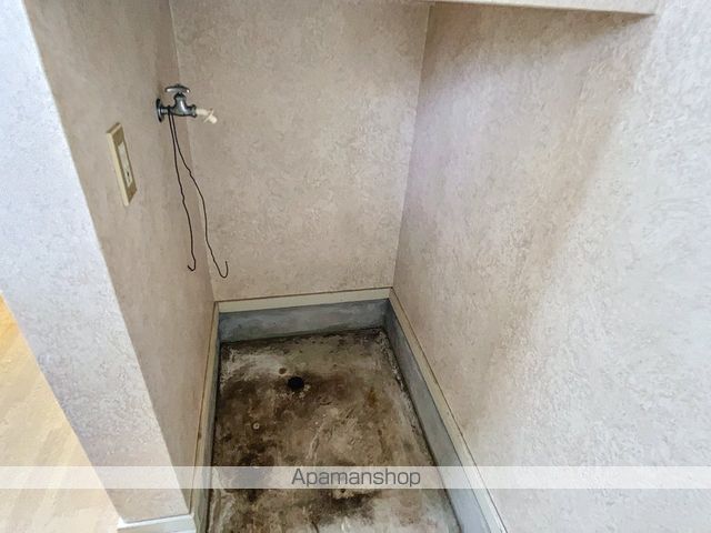 ラフォーレ8の内装写真